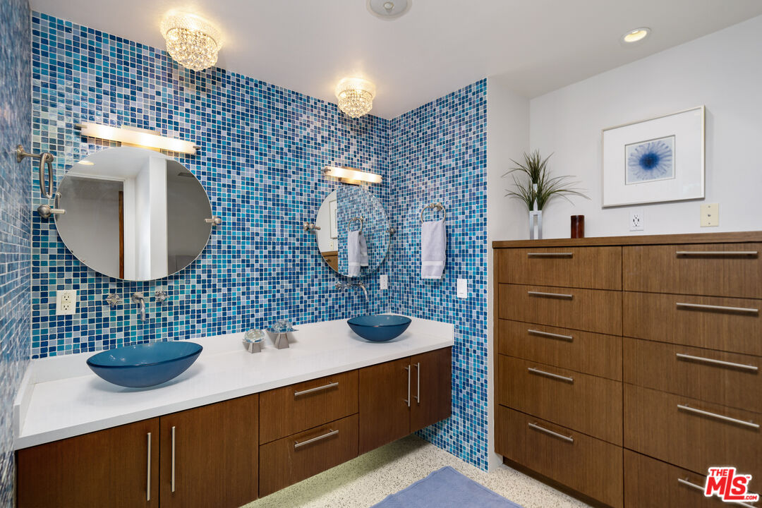 1765 Royal Palm Ct