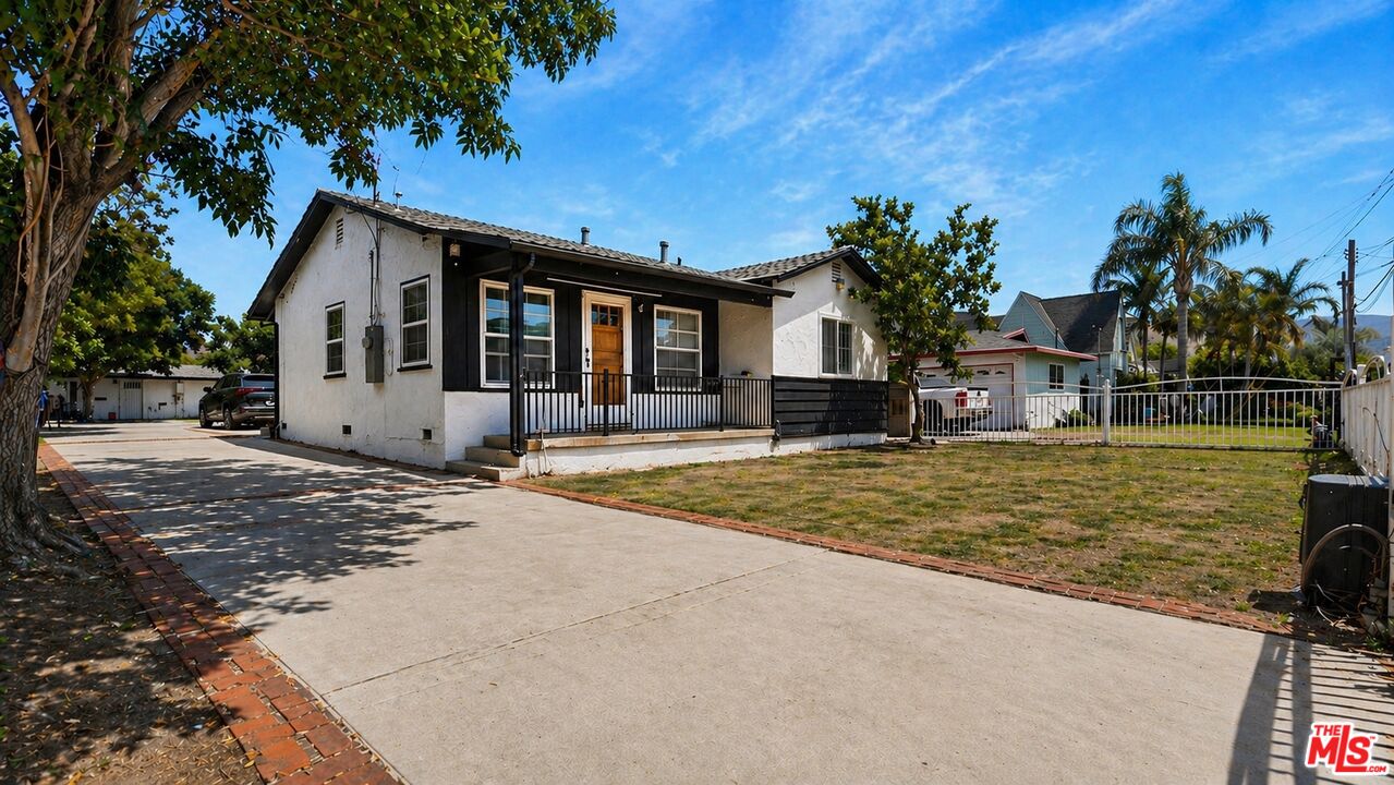 10341 Arminta St