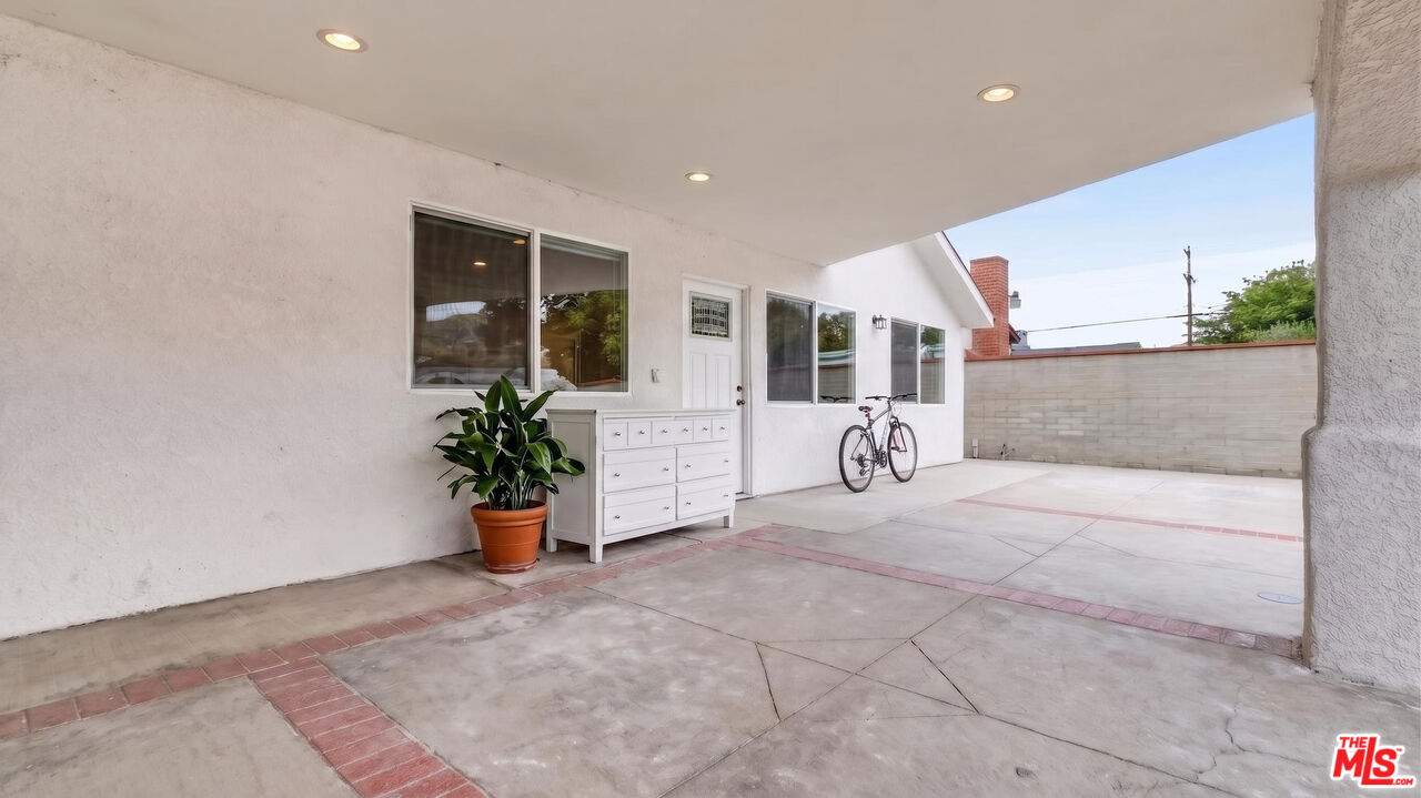 7640 Greg Ave Unit: A