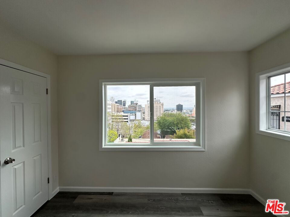 6326 Franklin