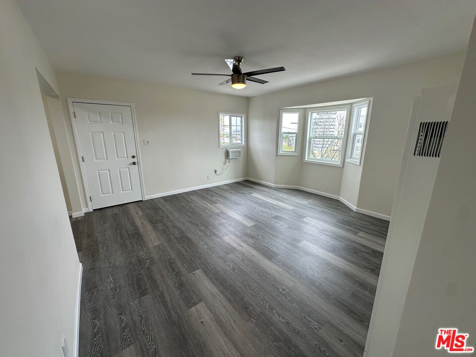 6326 Franklin