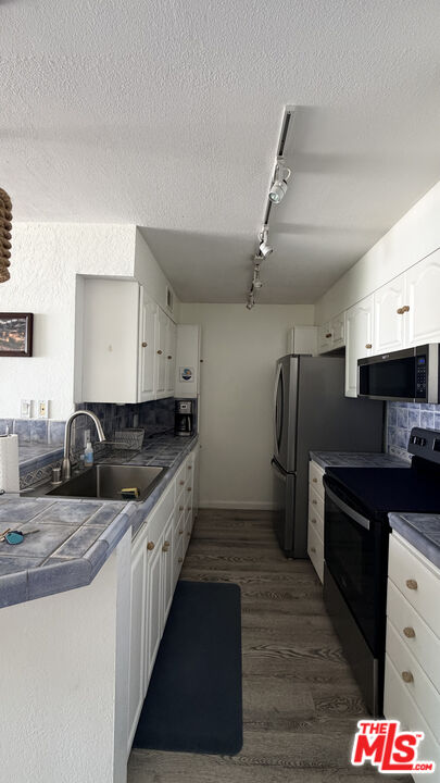 1140 E Ocean Blvd Unit: 235