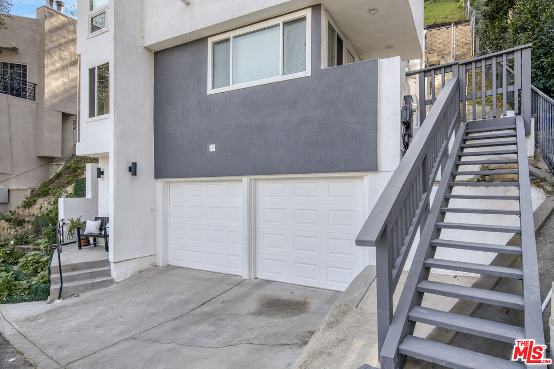 4110 Vanetta Pl