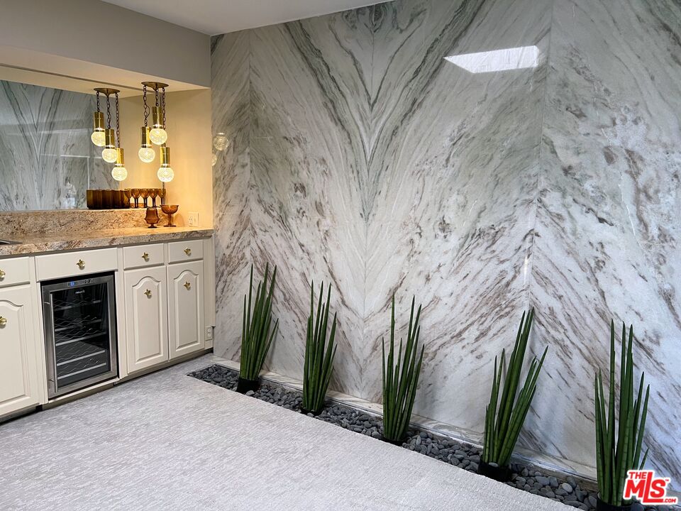 500 W Arenas Rd Unit: 8