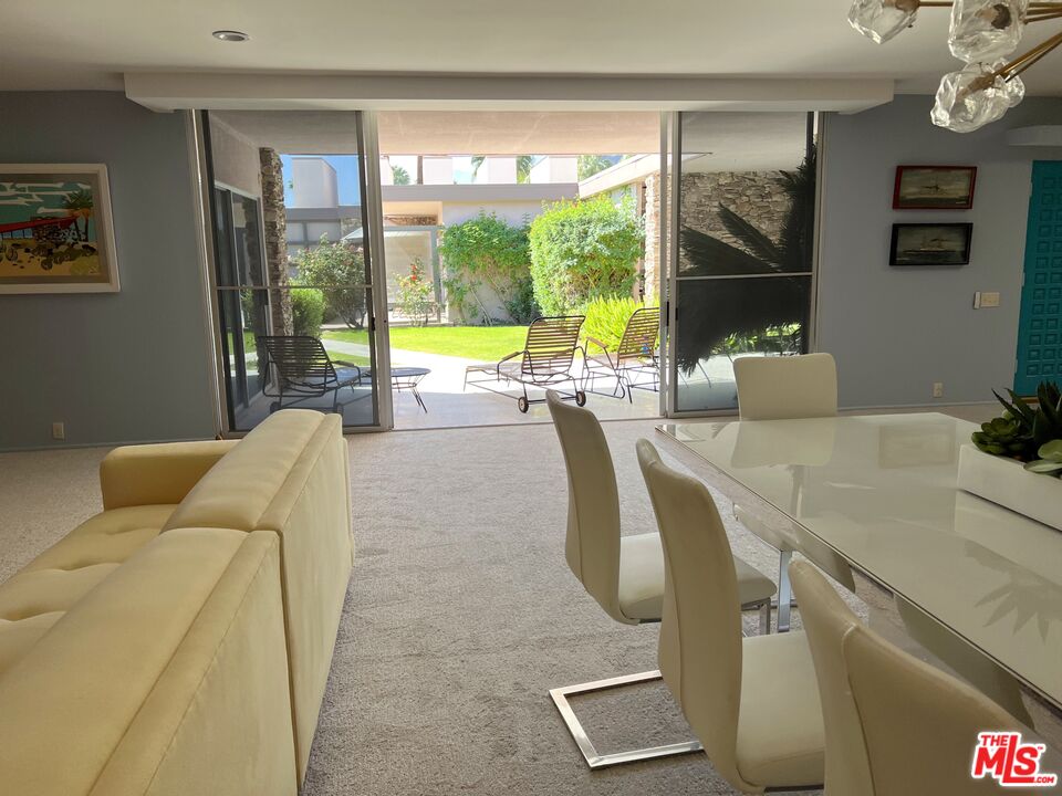 500 W Arenas Rd Unit: 8