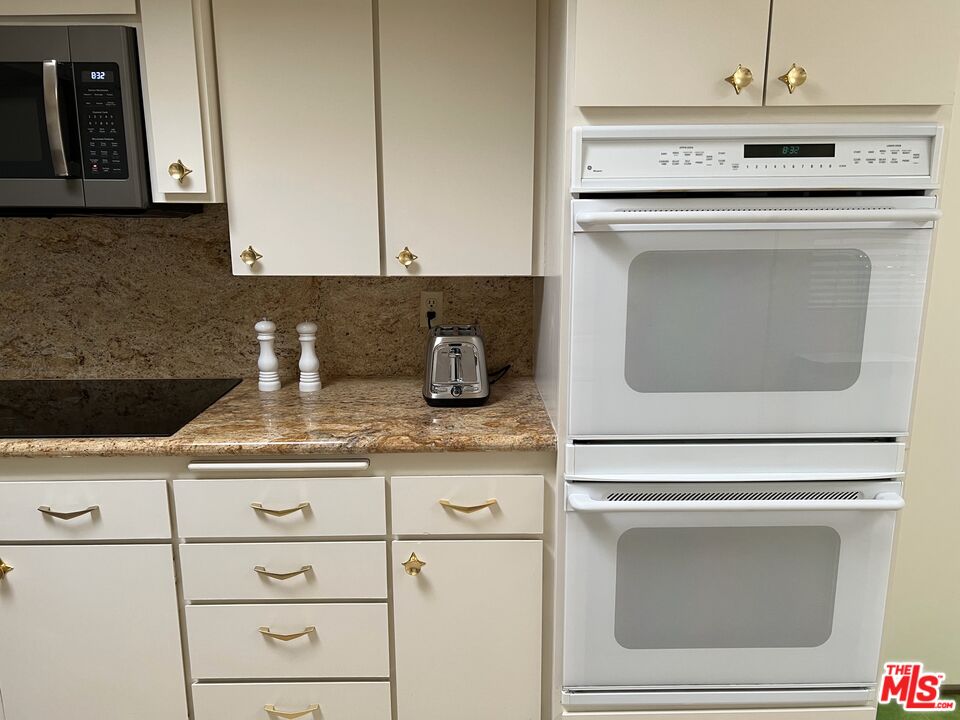 500 W Arenas Rd Unit: 8
