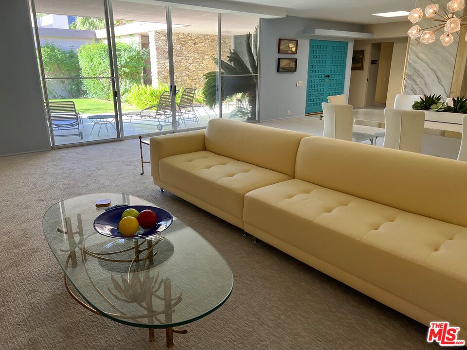 500 W Arenas Rd Unit: 8