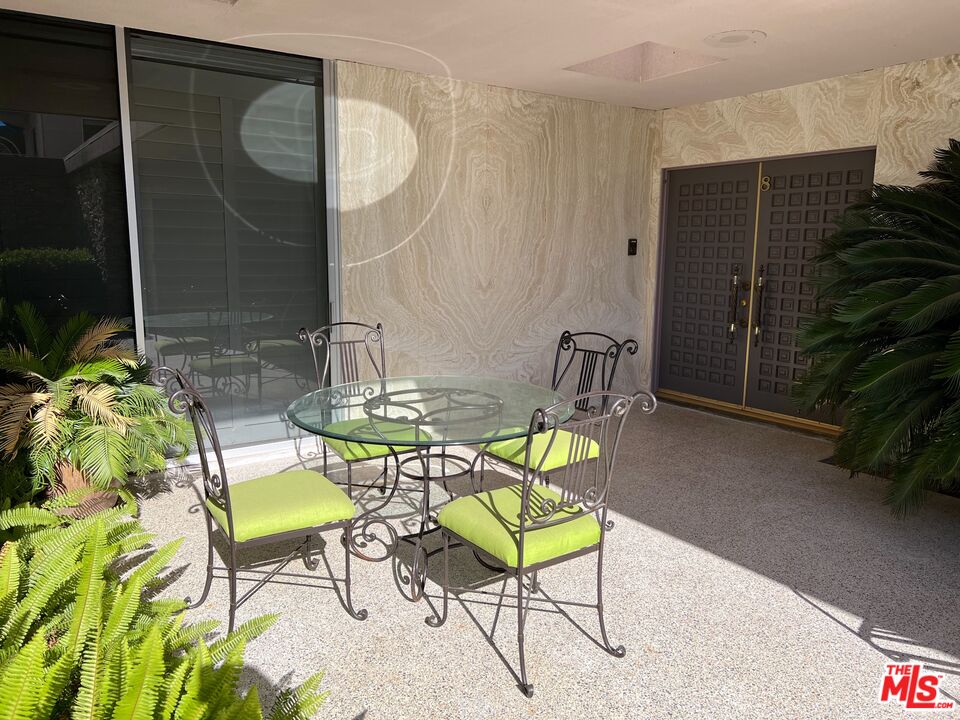 500 W Arenas Rd Unit: 8