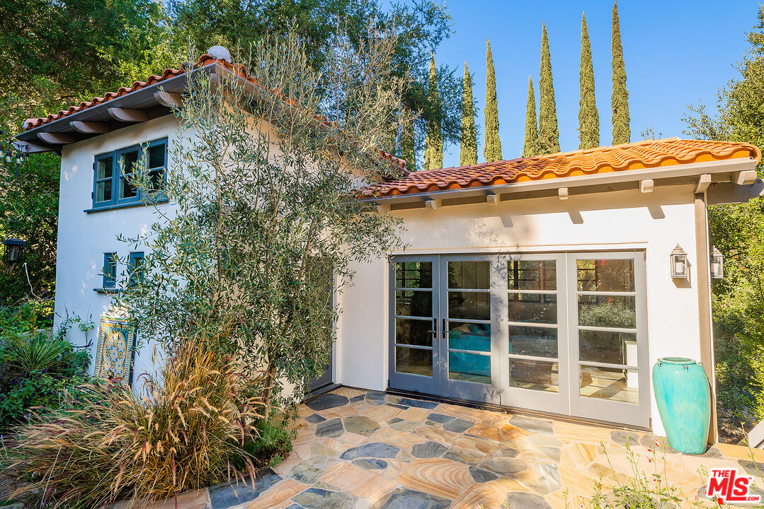 11670 Duque Dr