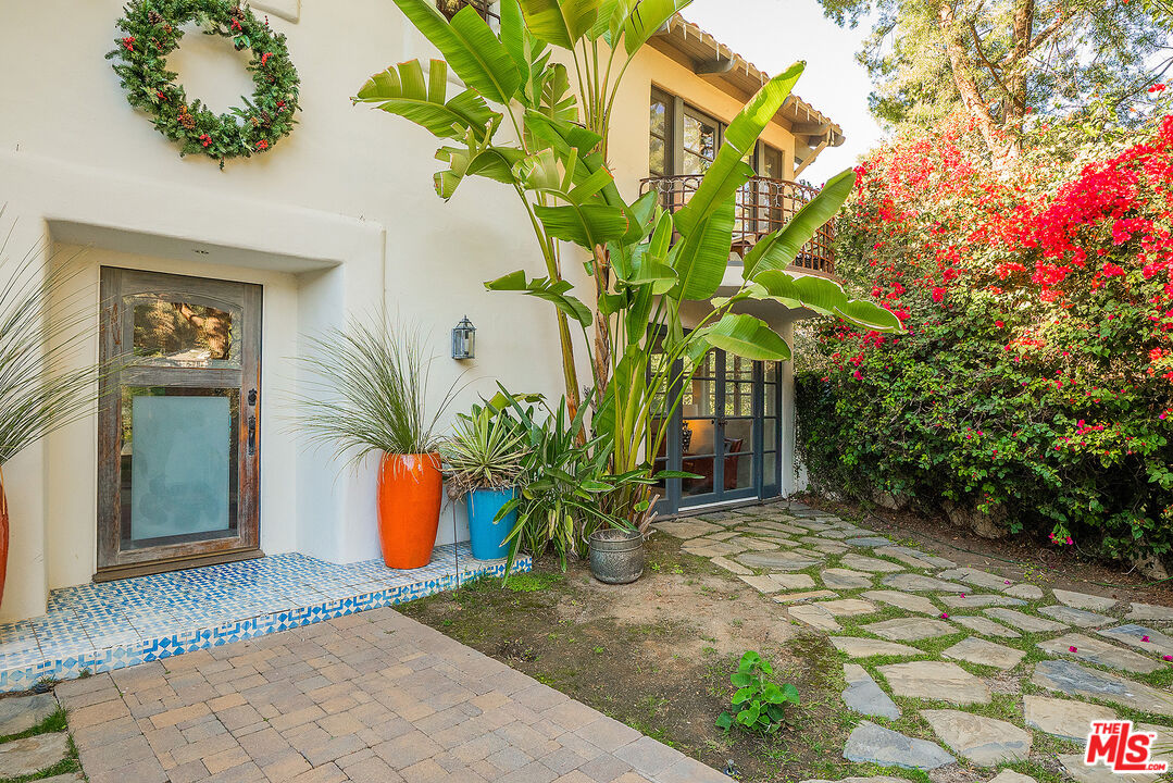 11670 Duque Dr