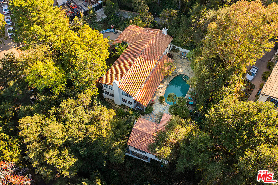 11670 Duque Dr