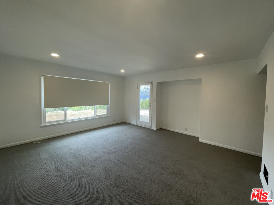 3327 Wonder View Plz
