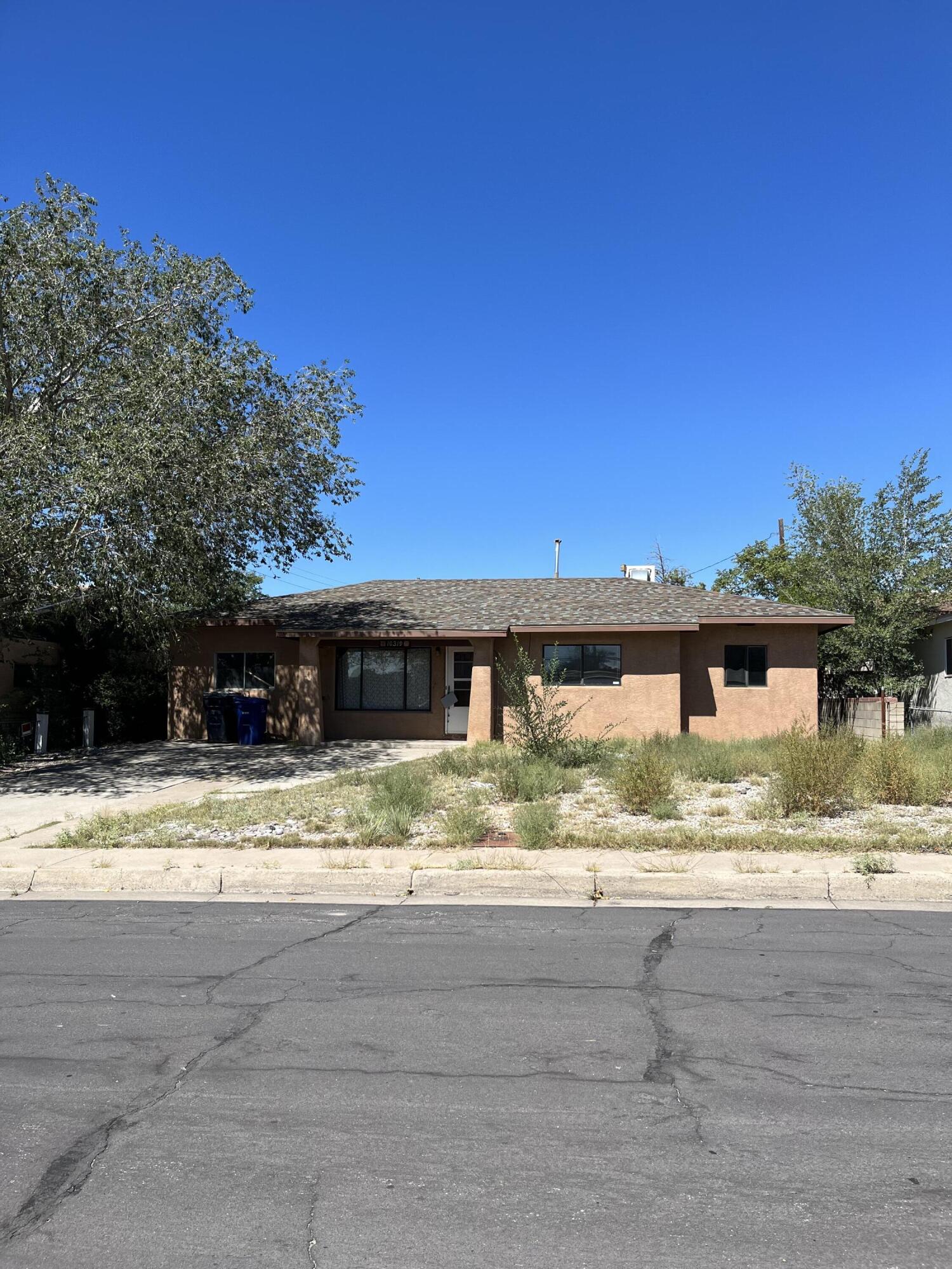 10319 WOODLAND Avenue NE