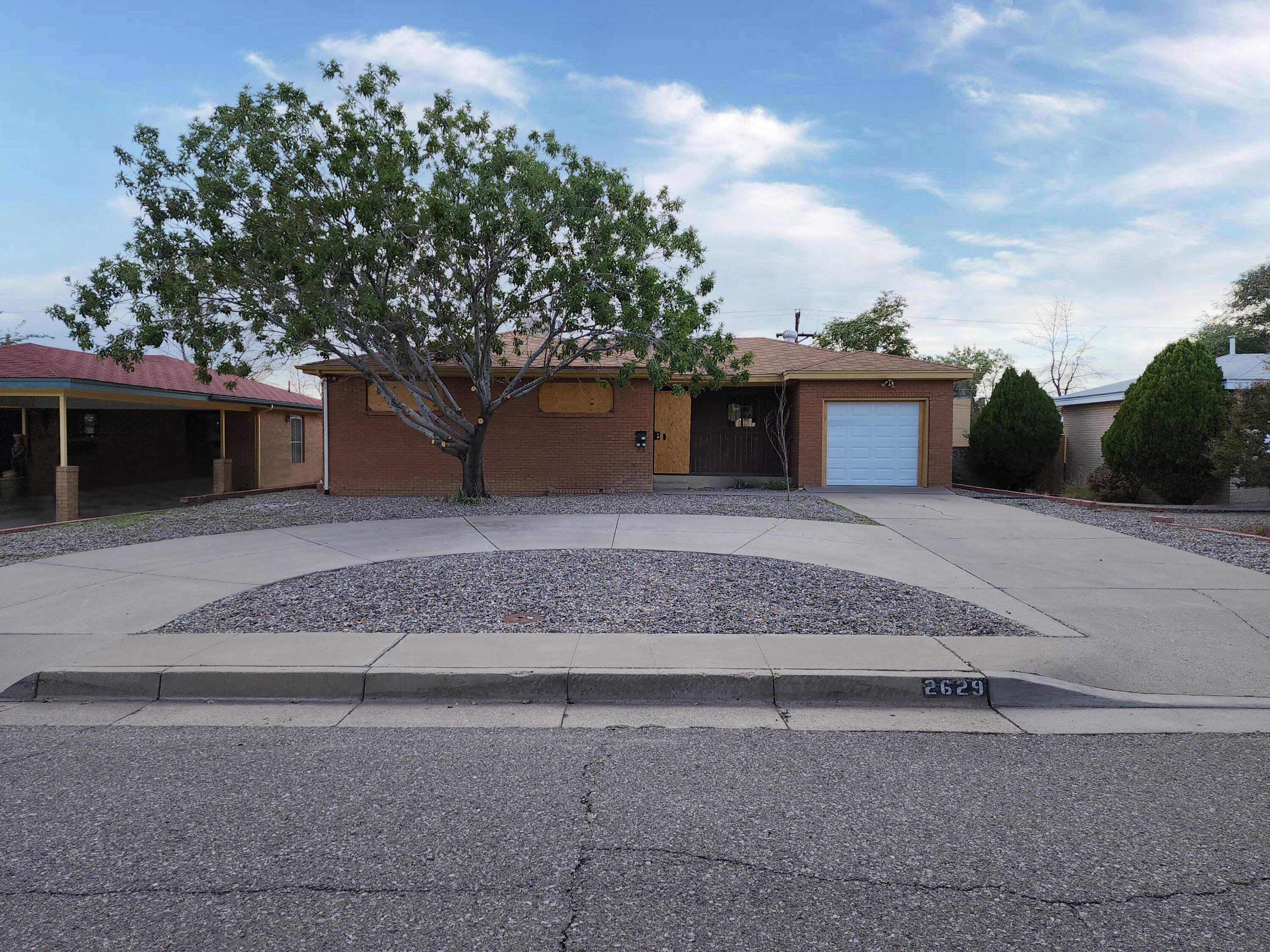 2629 ALVARADO Drive NE