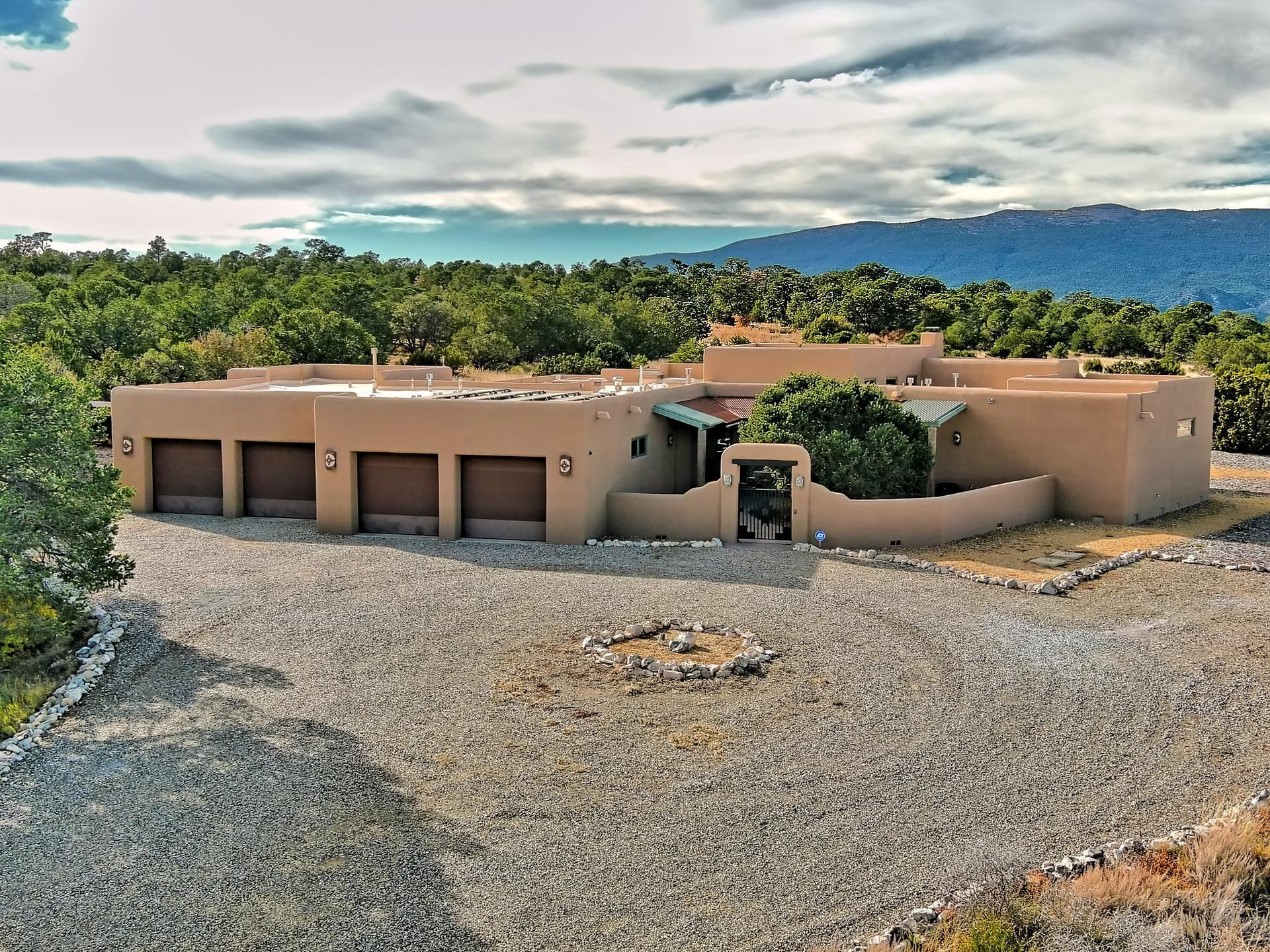 3 COUGAR Court