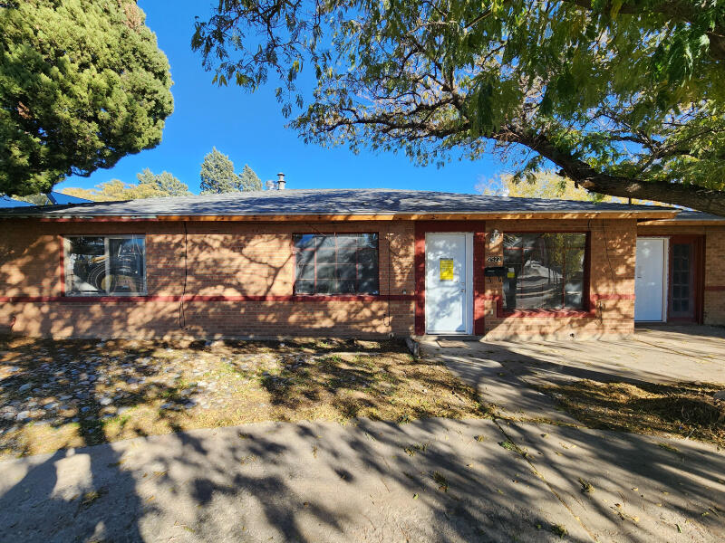 2522 WYOMING Boulevard NE