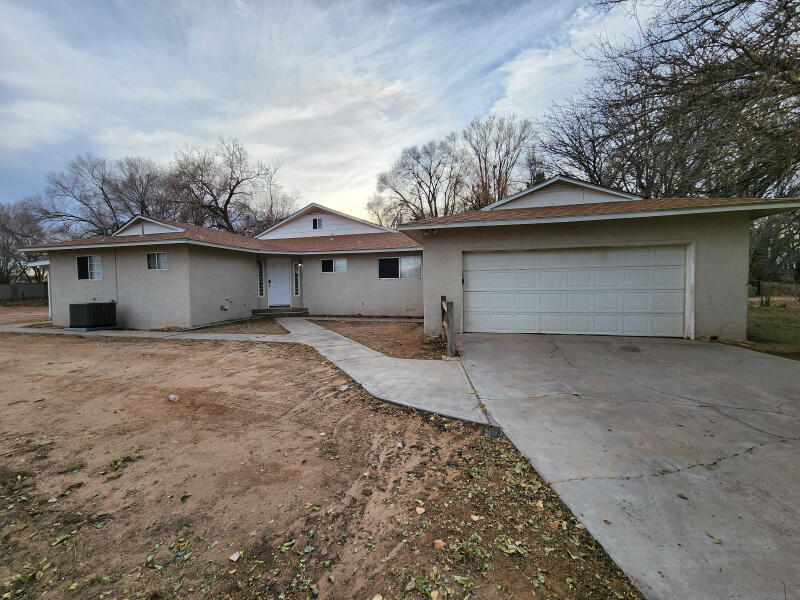7205 COORS Boulevard SW