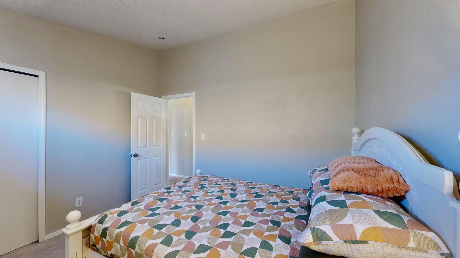 9908 RAWHIDE Avenue SW