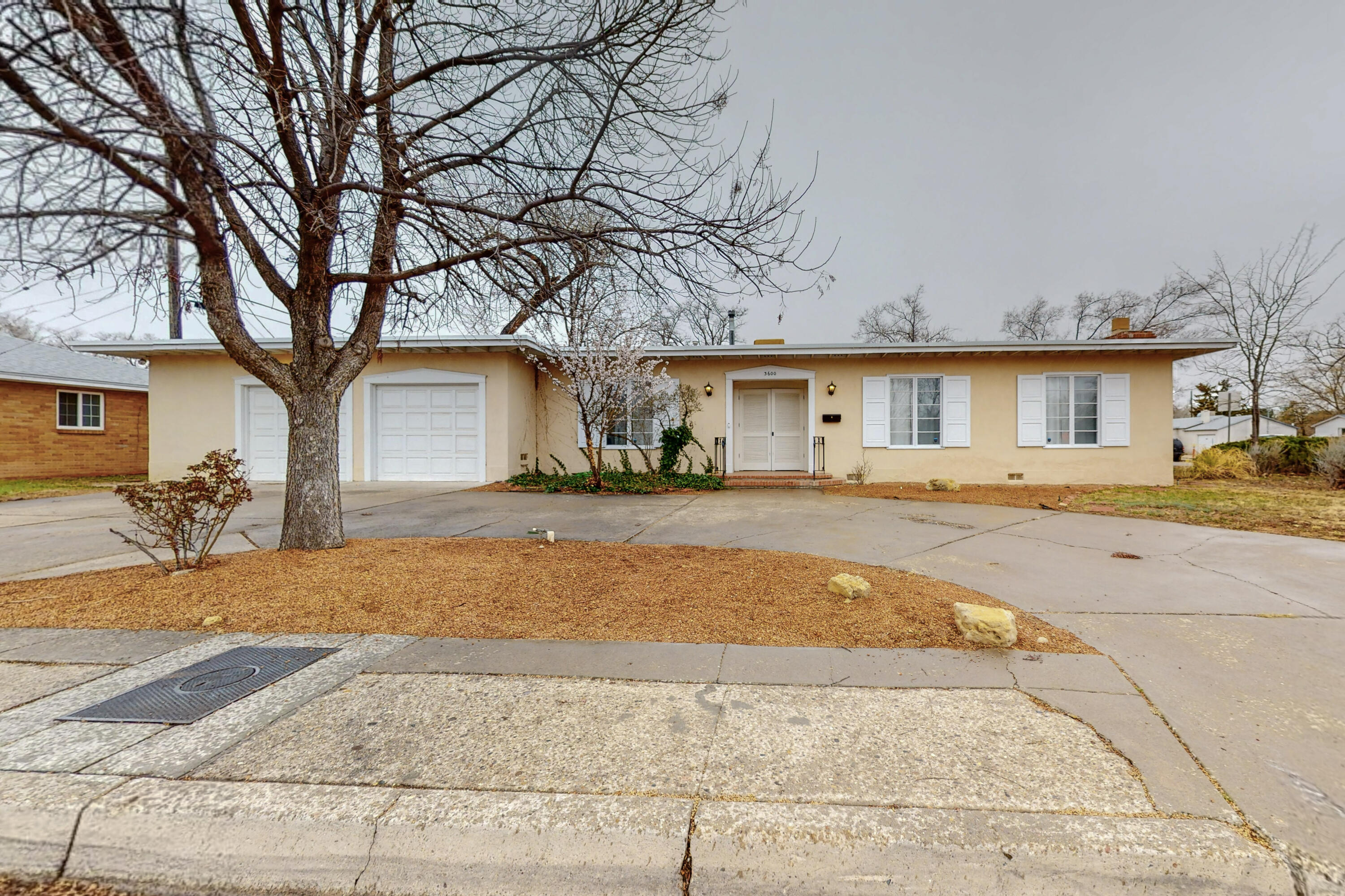 3600 MACKLAND Avenue NE