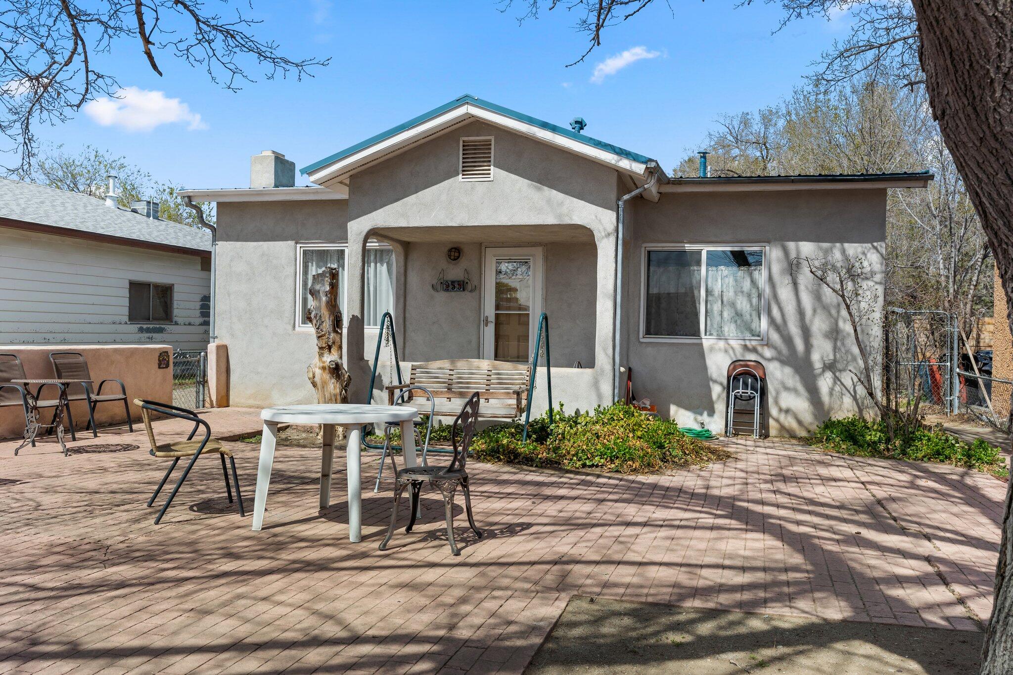 255 Gene Avenue NW