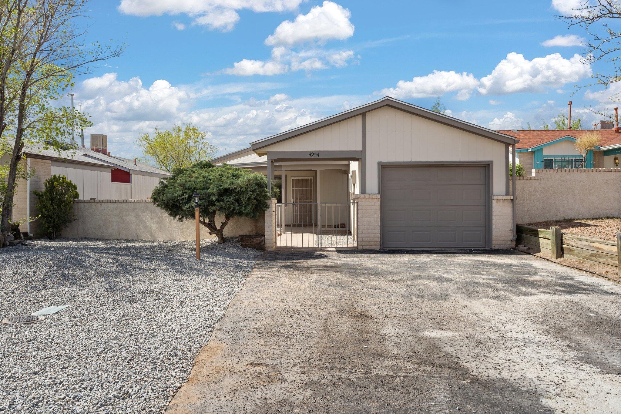 4954 Nickel Drive NE
