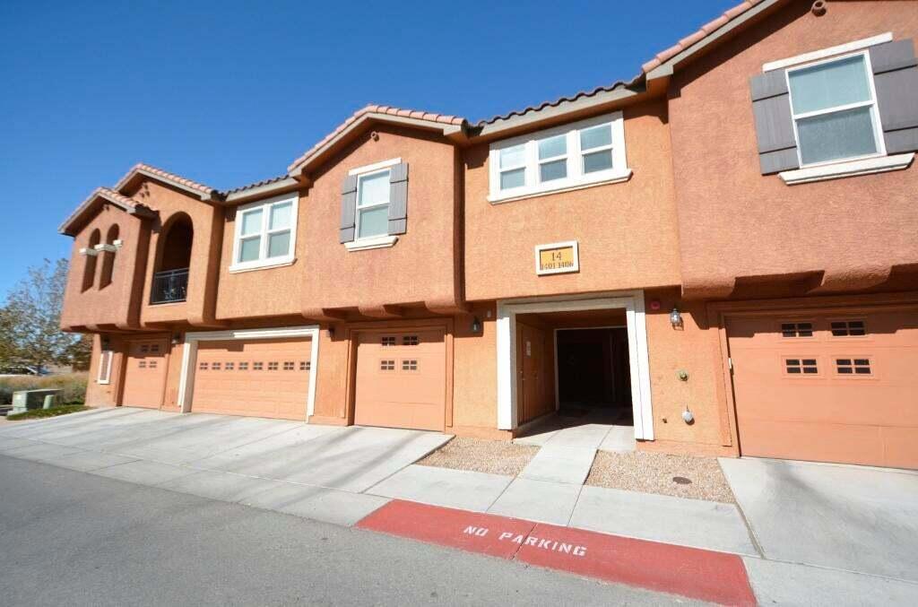 601 Menaul NE 1402