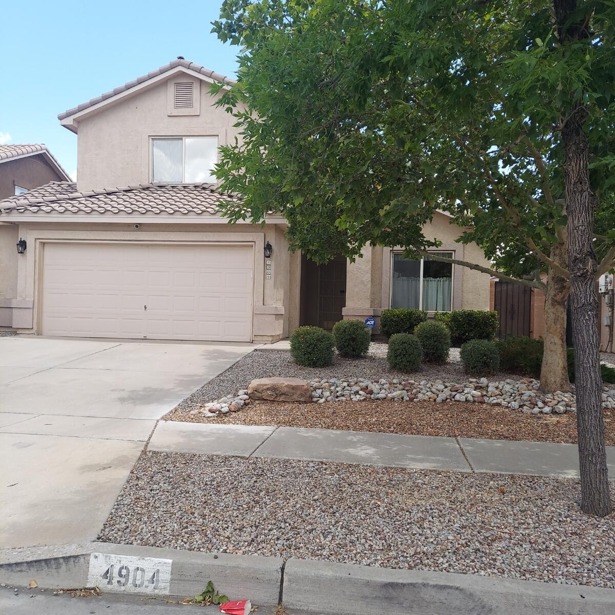 4904 Story Rock Street NW