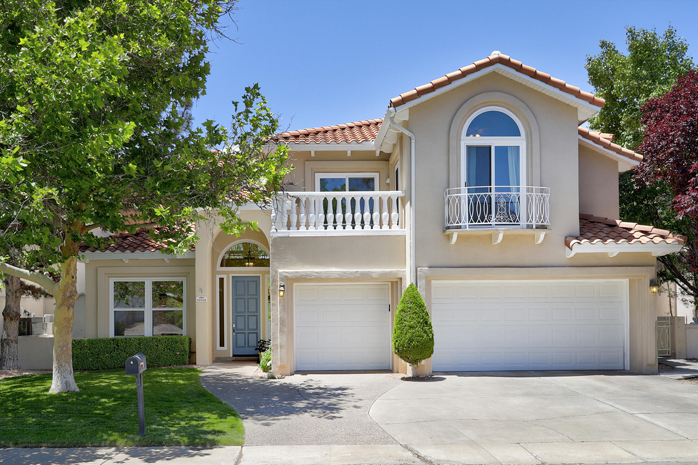 10504 Royal Troon NE