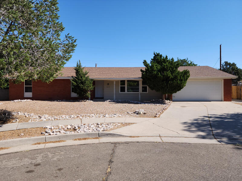 12317 Collier Court NE
