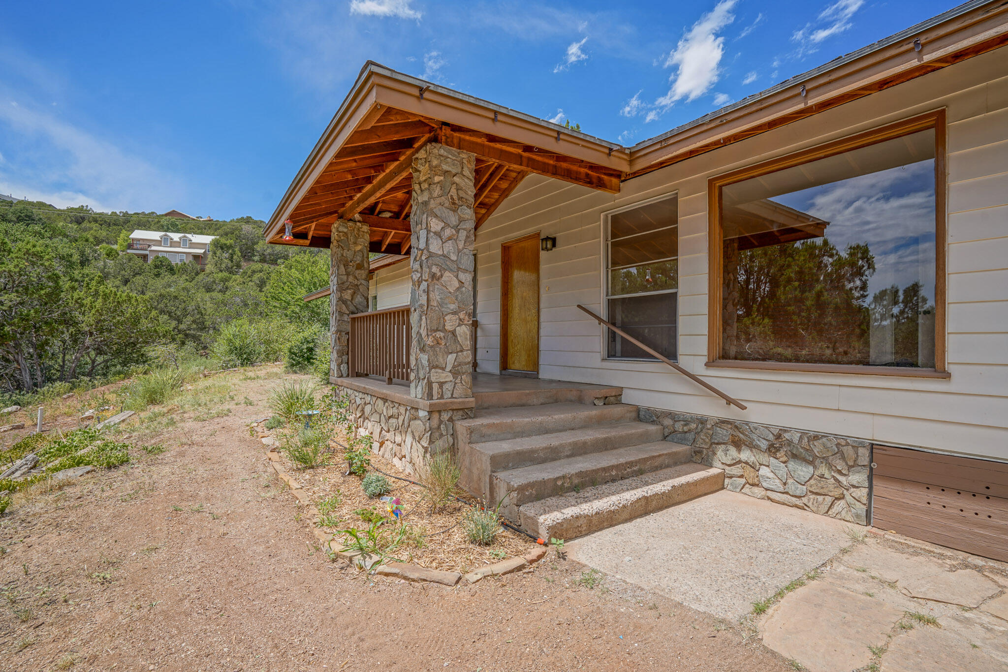 7 Unger Road