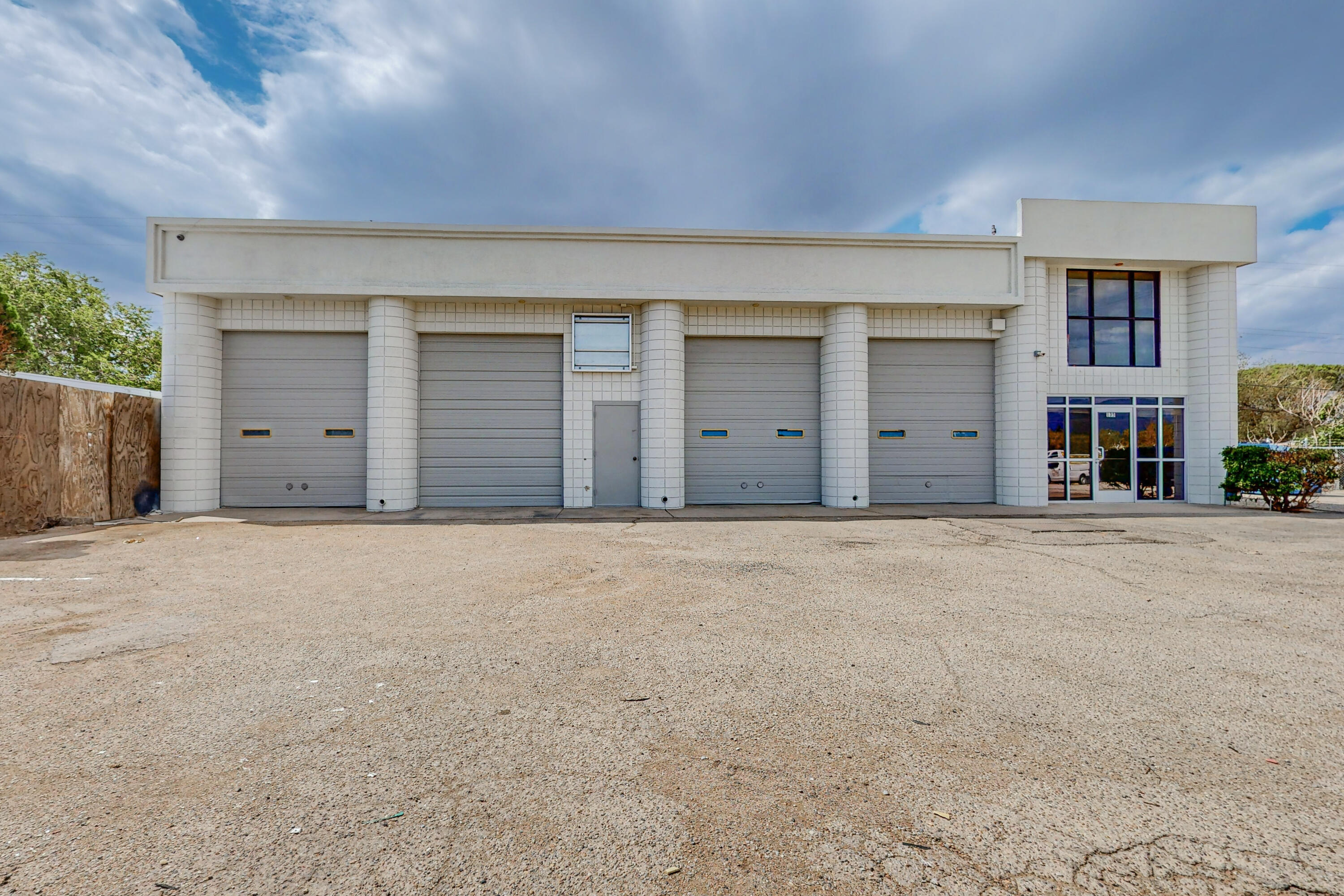 135 Wyoming Boulevard NE