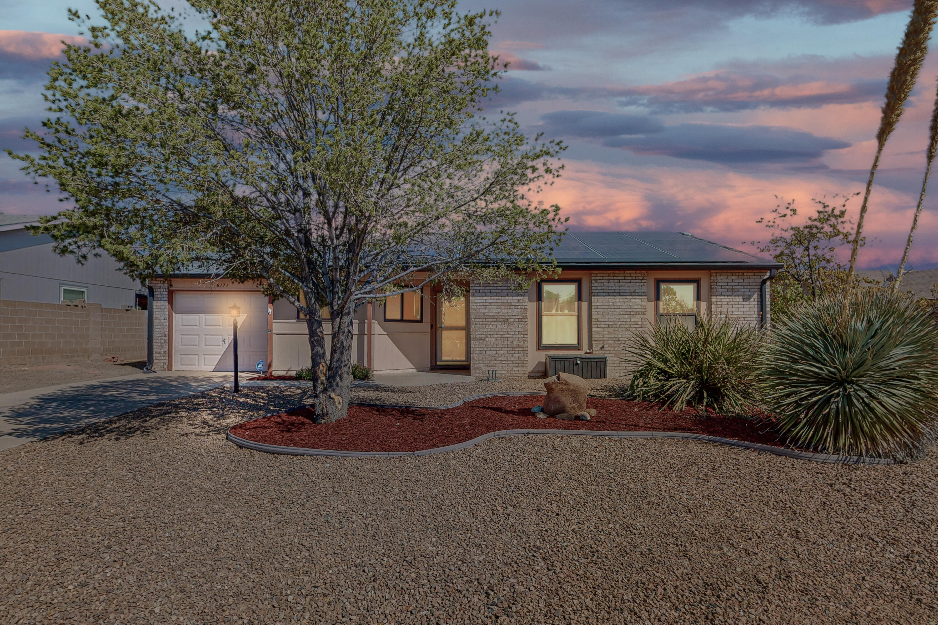 6171 Roadrunner Loop NE