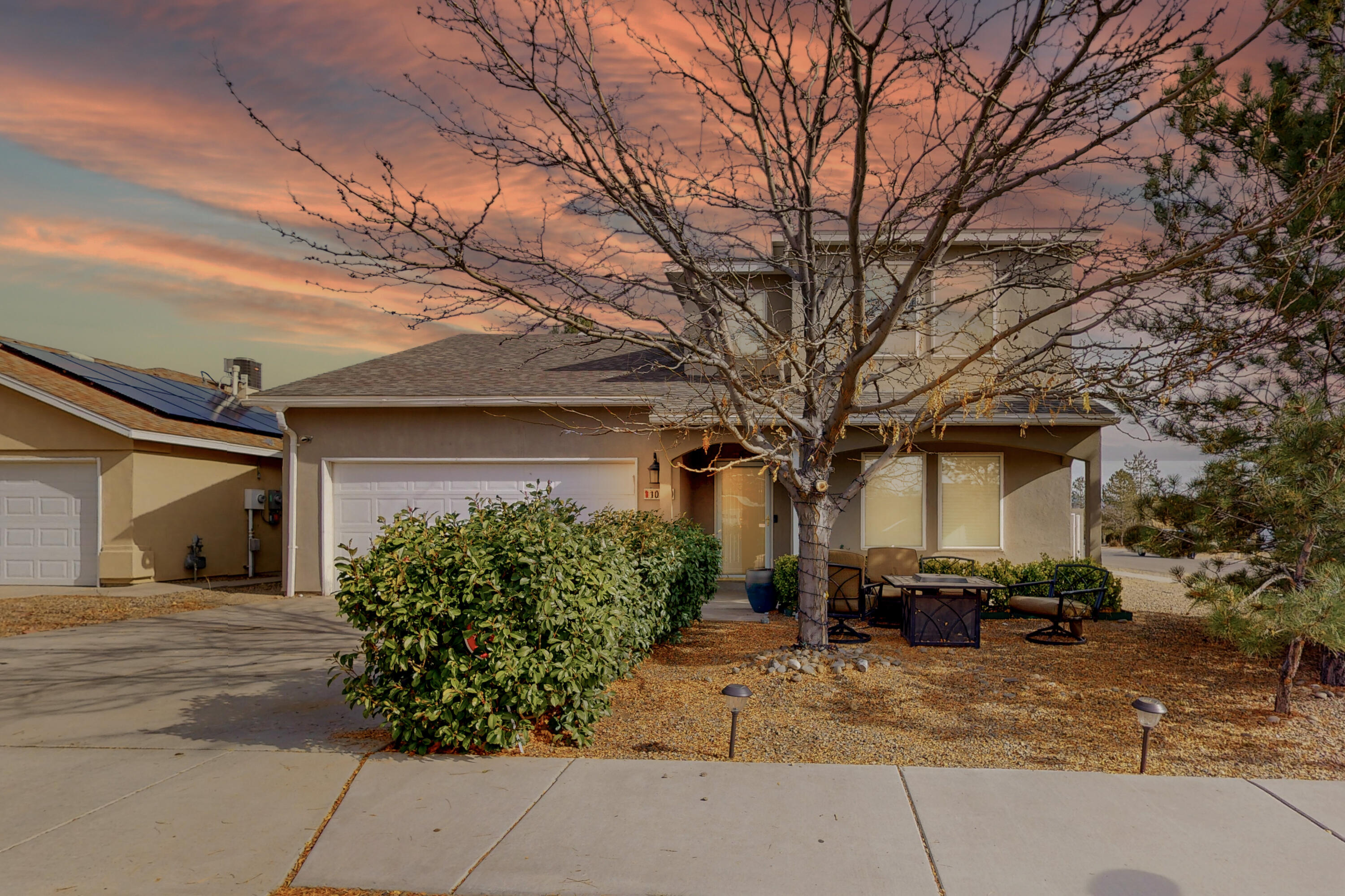 10450 Las Palmas Street NW