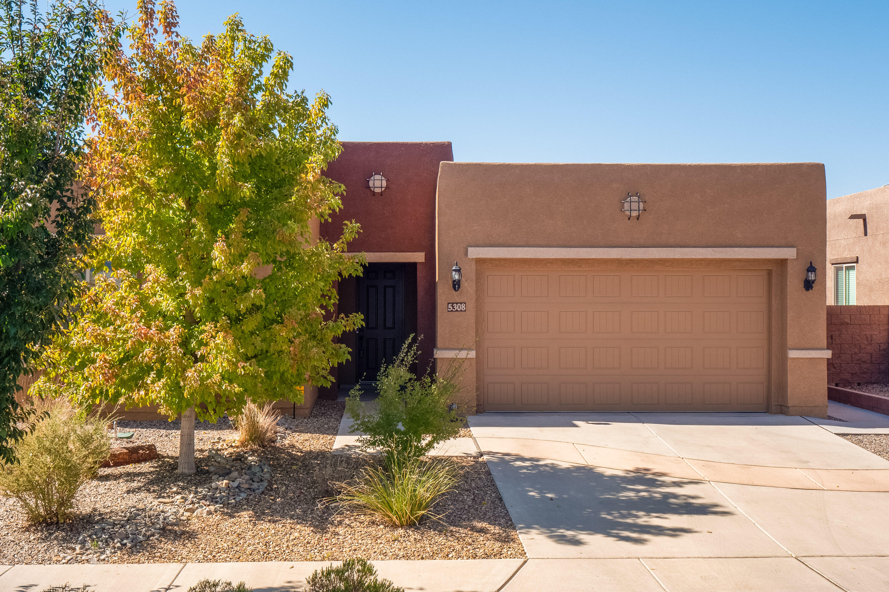 5308 Calle Giralda NW