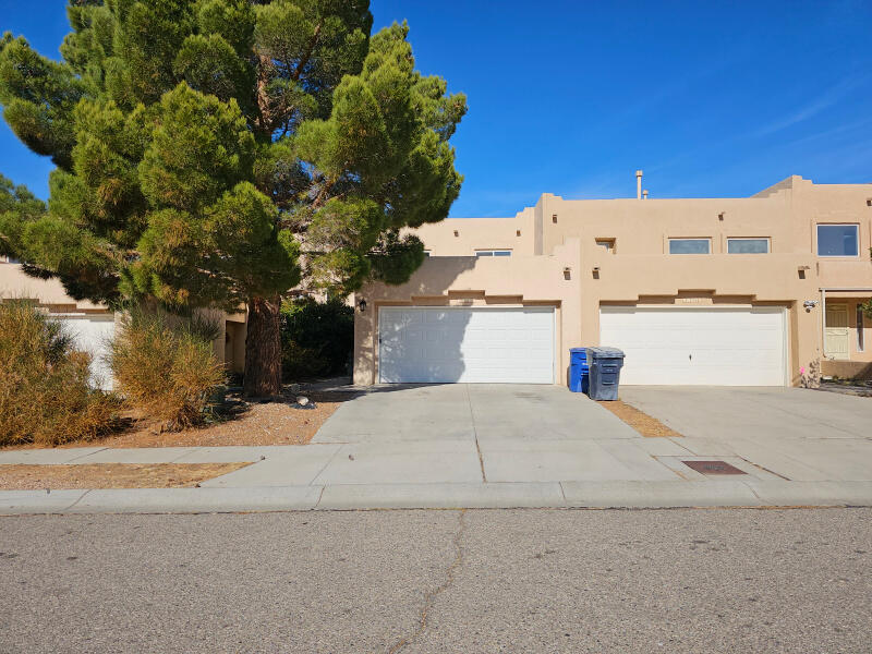11237 Campo Del Sol Avenue