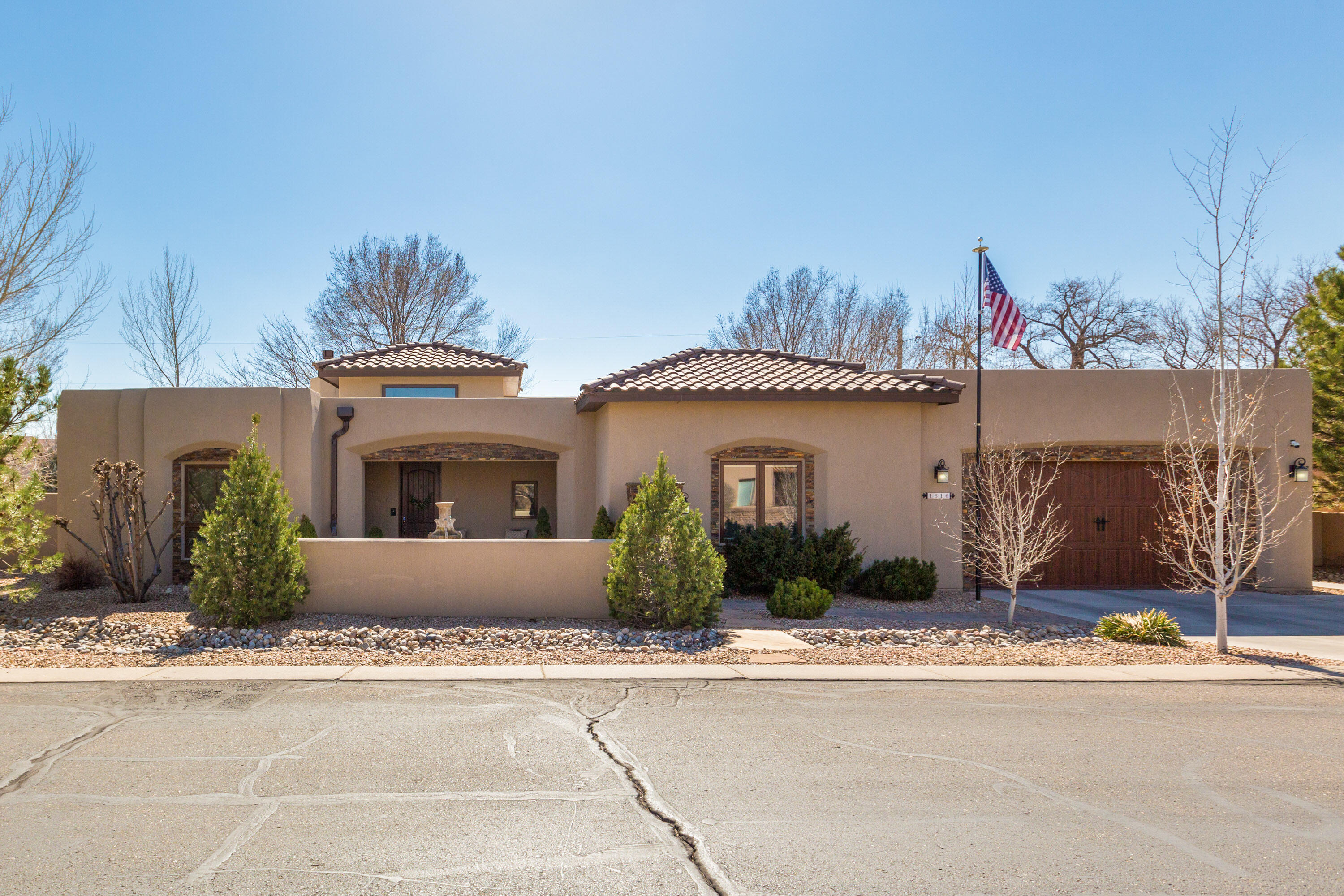 1616 Rancho Guadalupe Trail NW