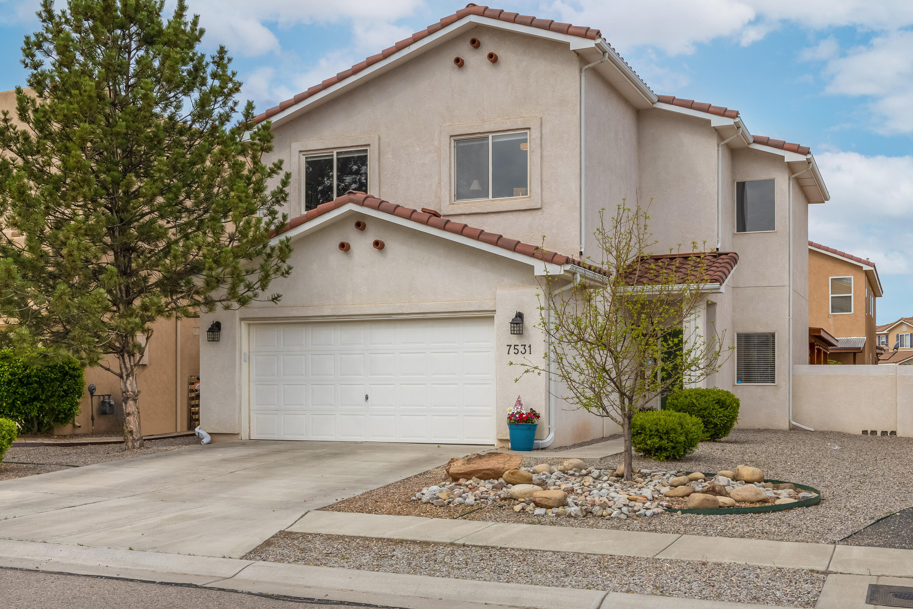 7531 Cricket Hill Drive NE