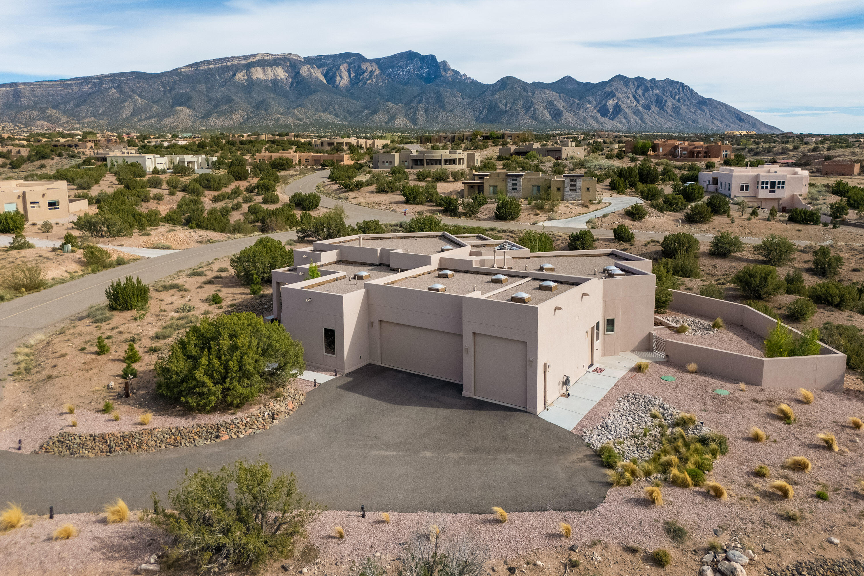 1 Anasazi Meadows Court
