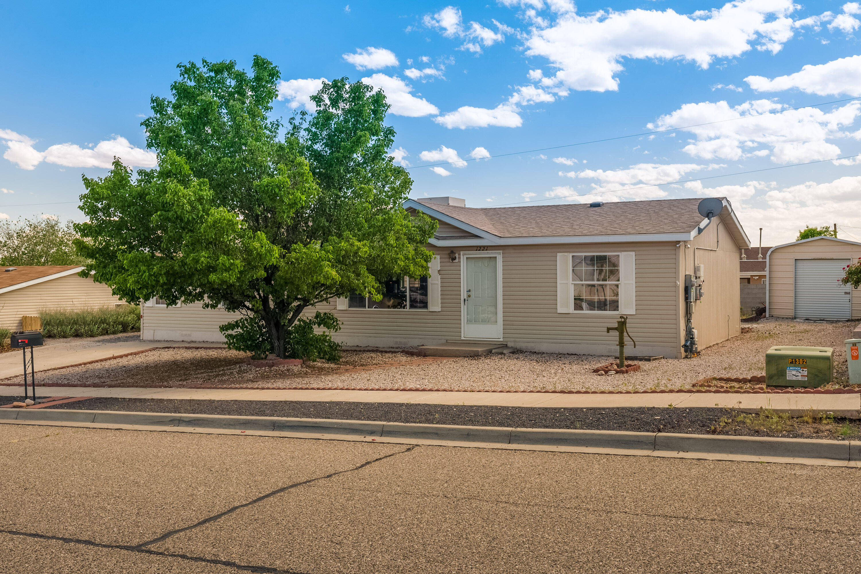 1221 Redondo Court
