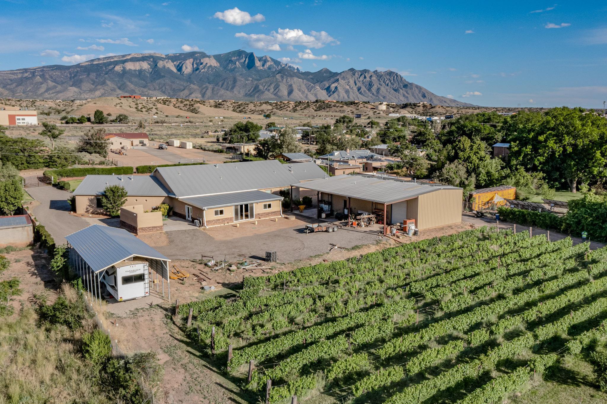 17 Llanito Road