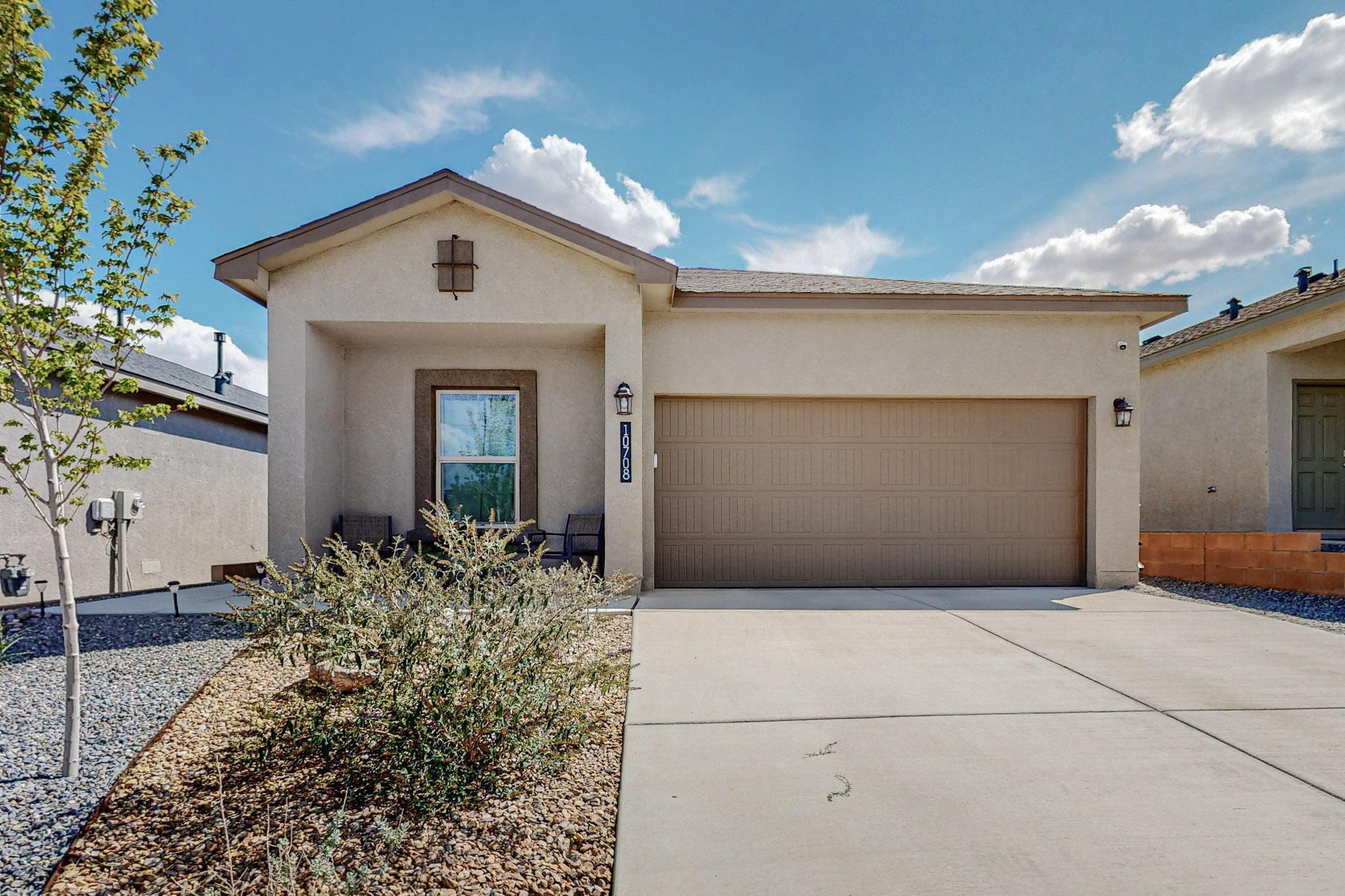10708 Sabino Loop SW