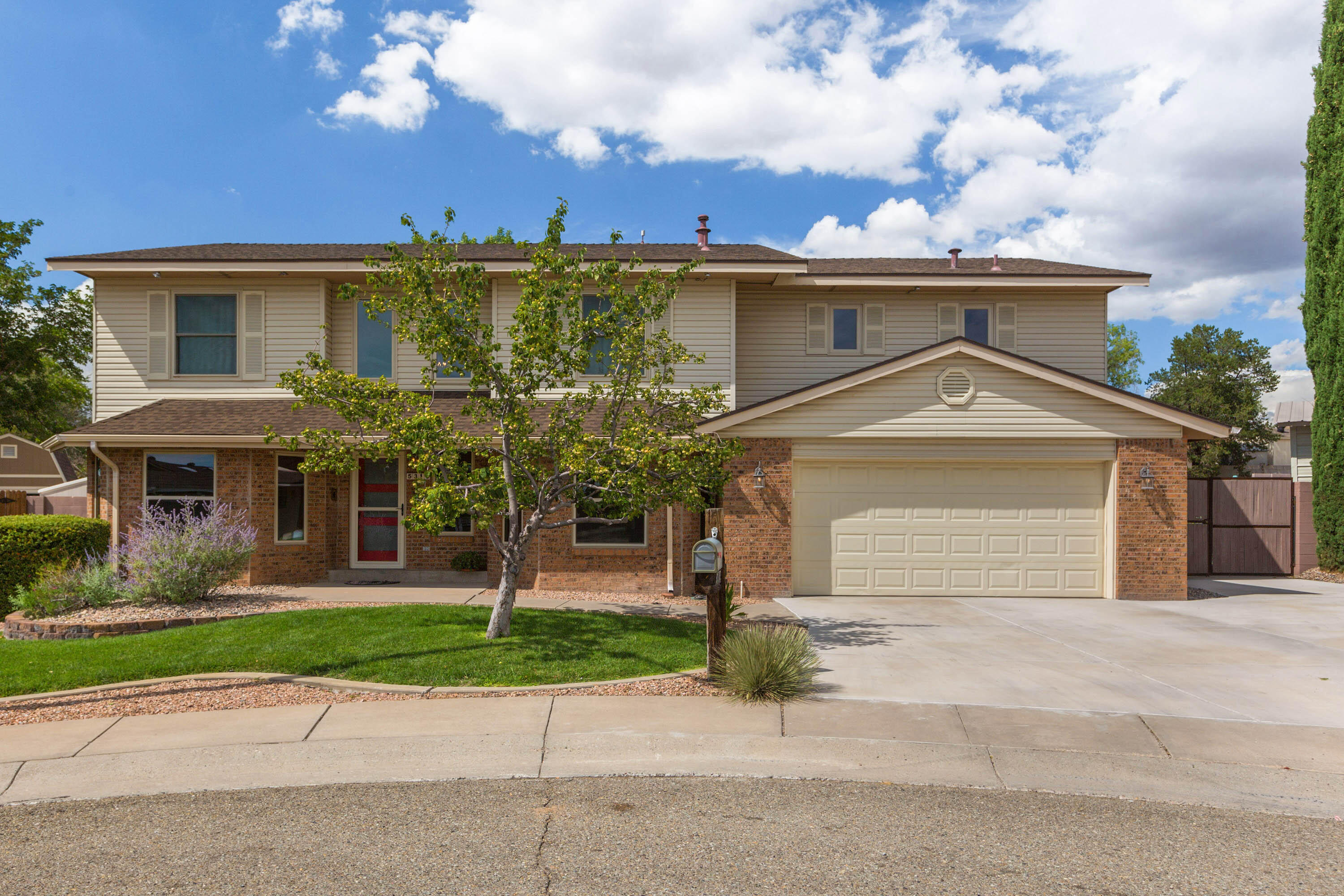 5316 DELVITTO Court NE