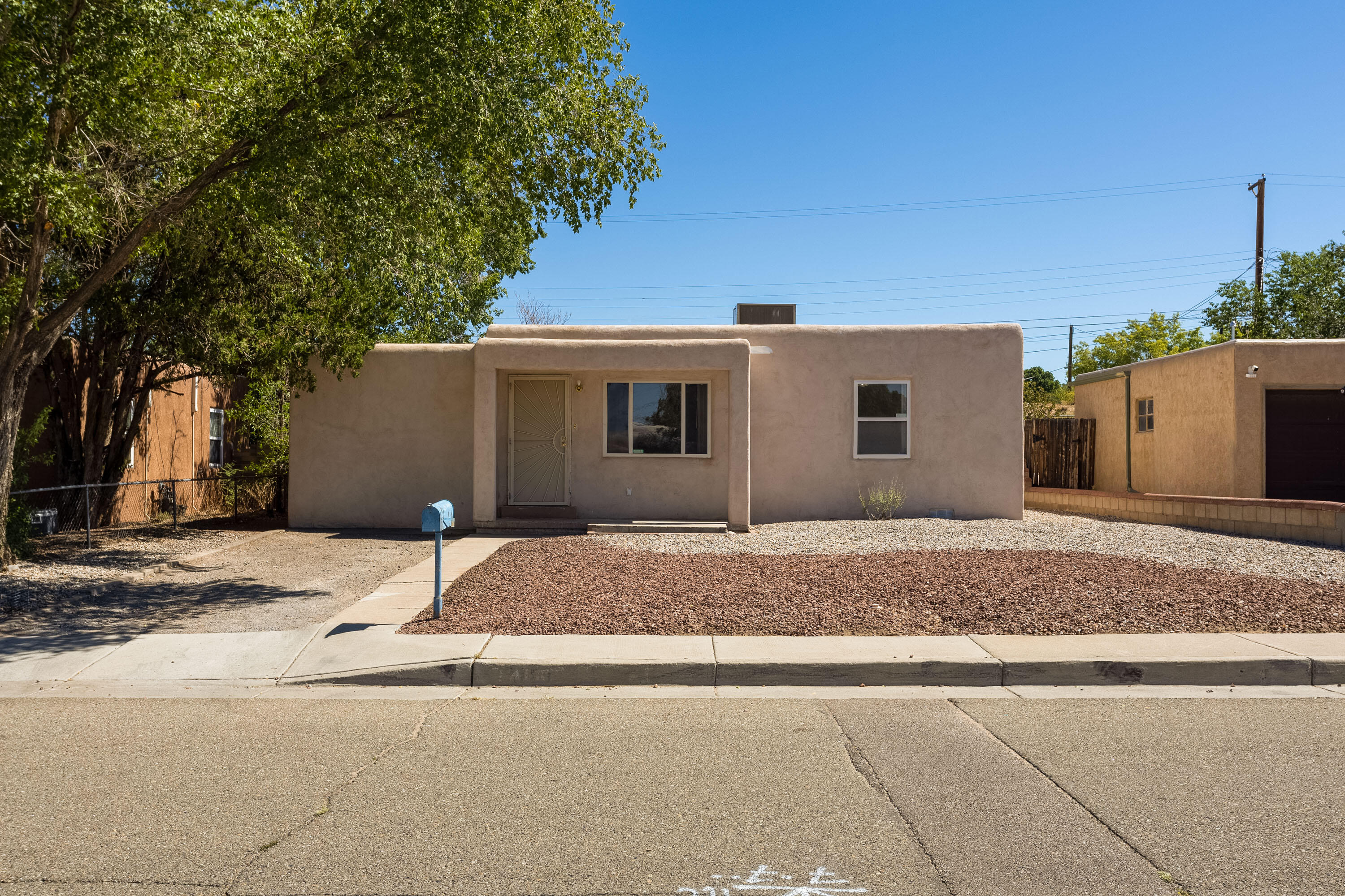 1416 WILMOORE Drive SE