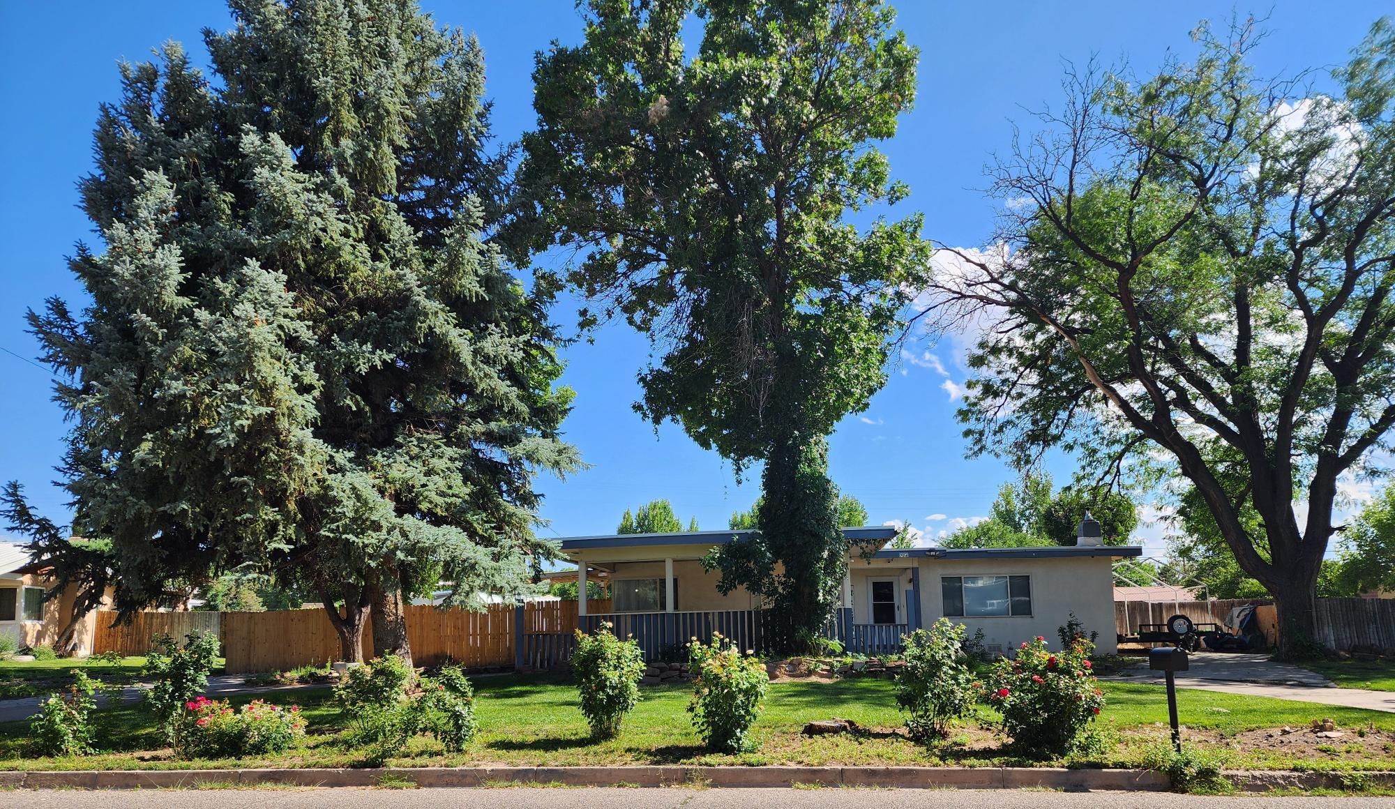 704 Valley Dive Drive