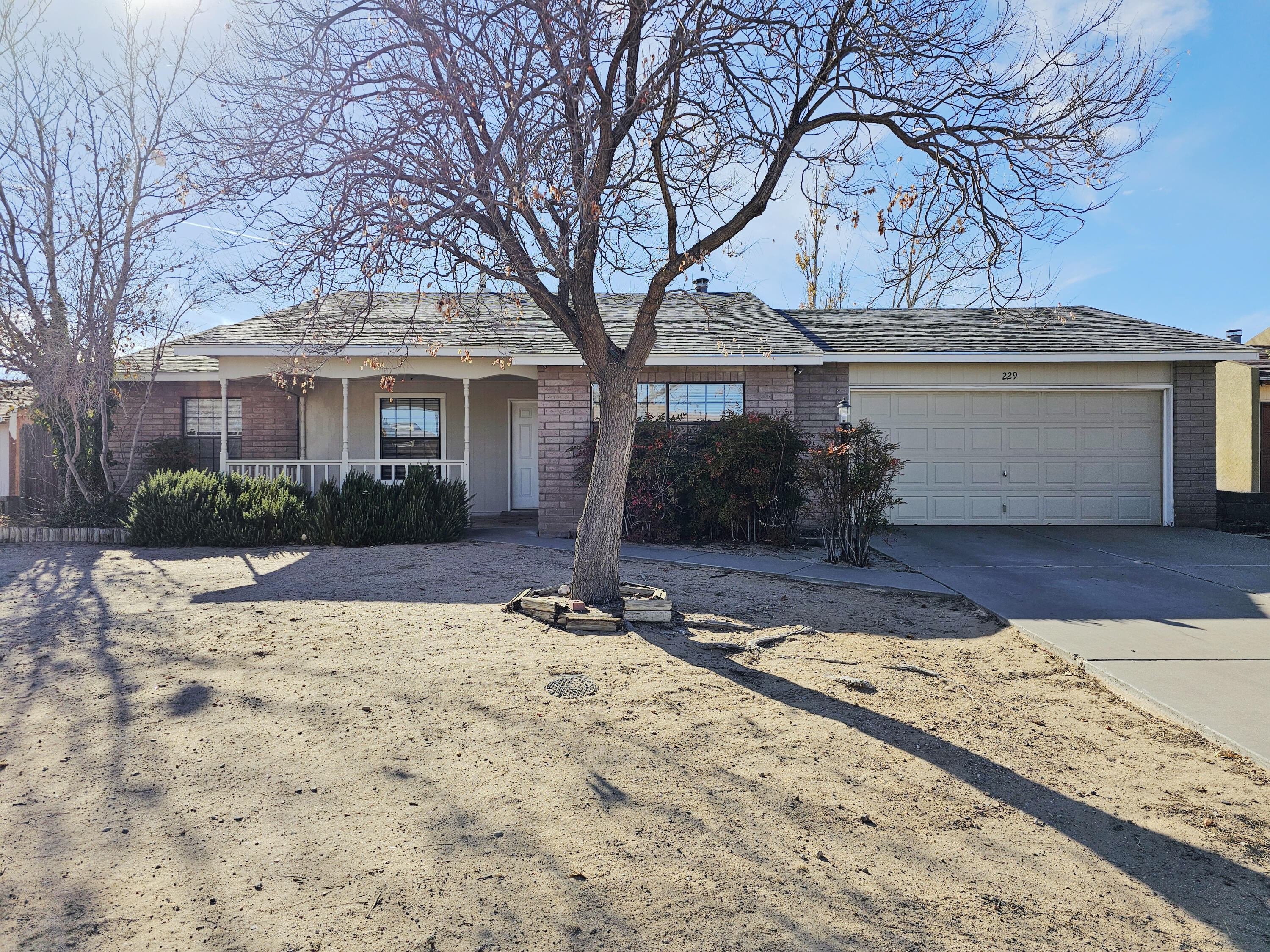 229 WESTERN HILLS Drive SE