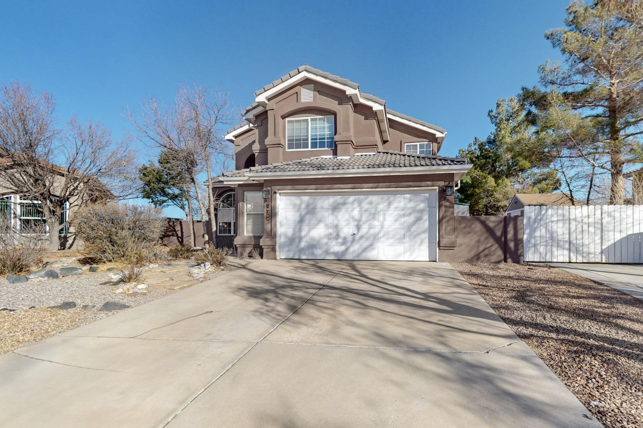 10204 SNOWFLAKE Court NW