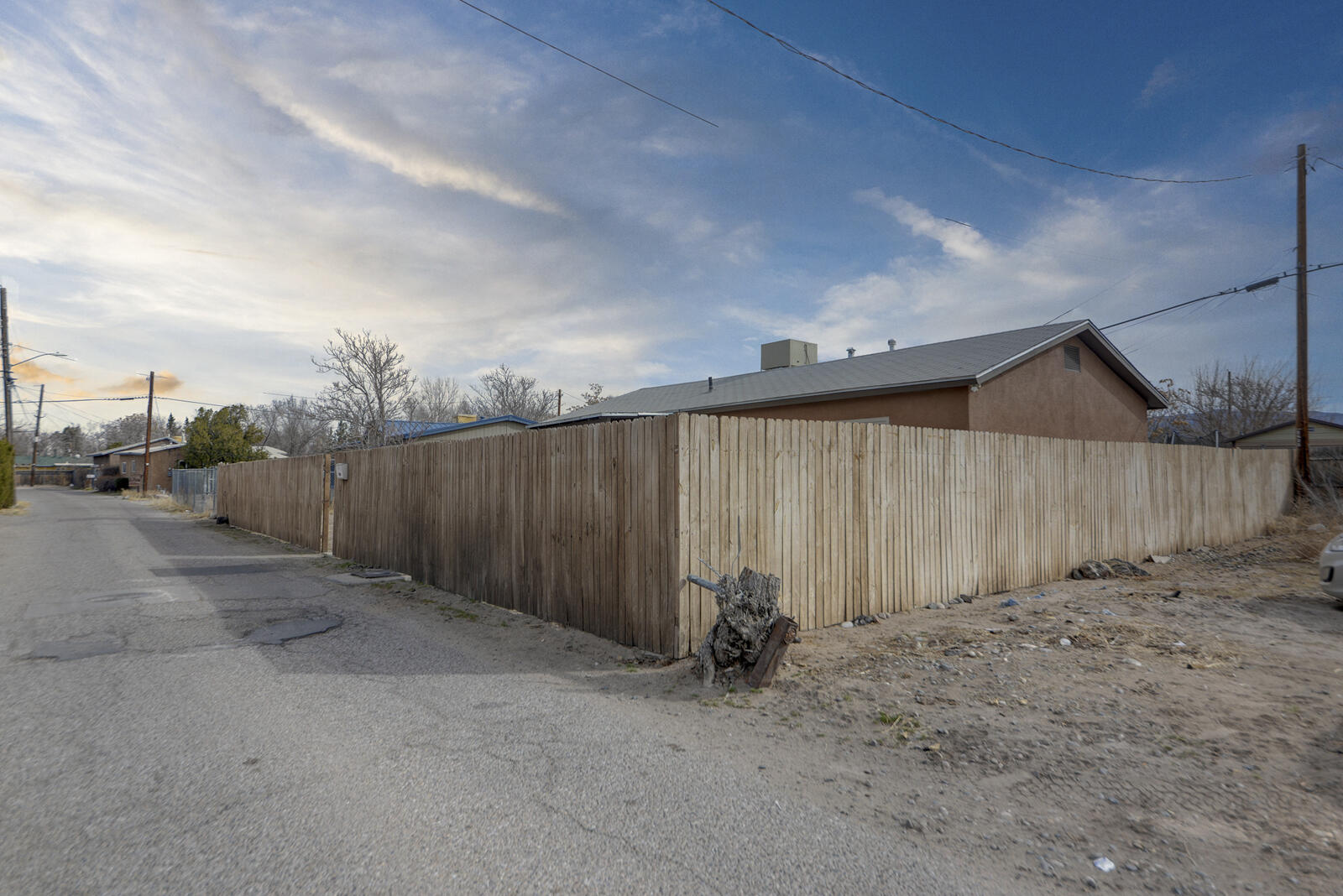 2820 SIOUX Street NW
