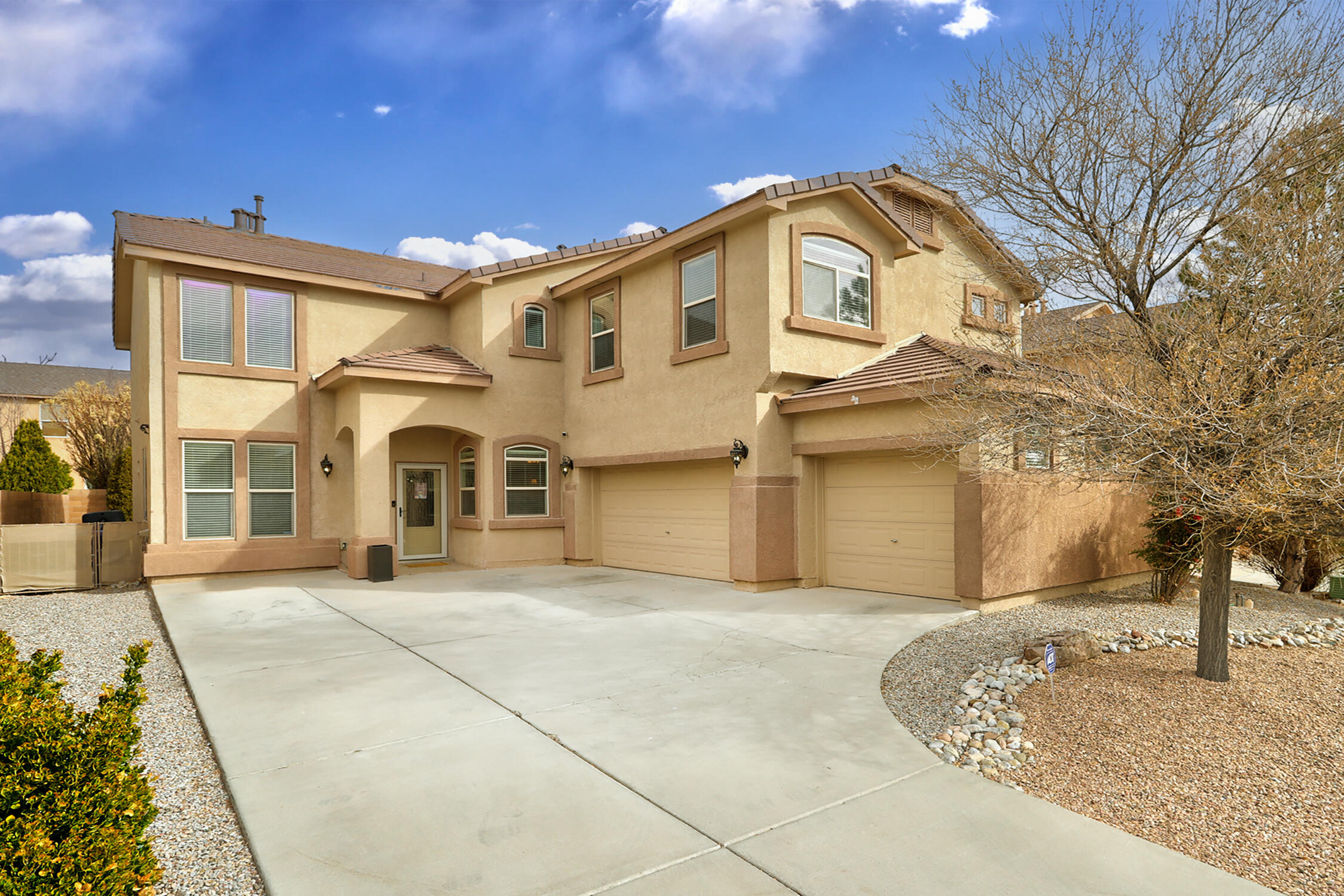 8158 SAND SPRINGS Circle NW