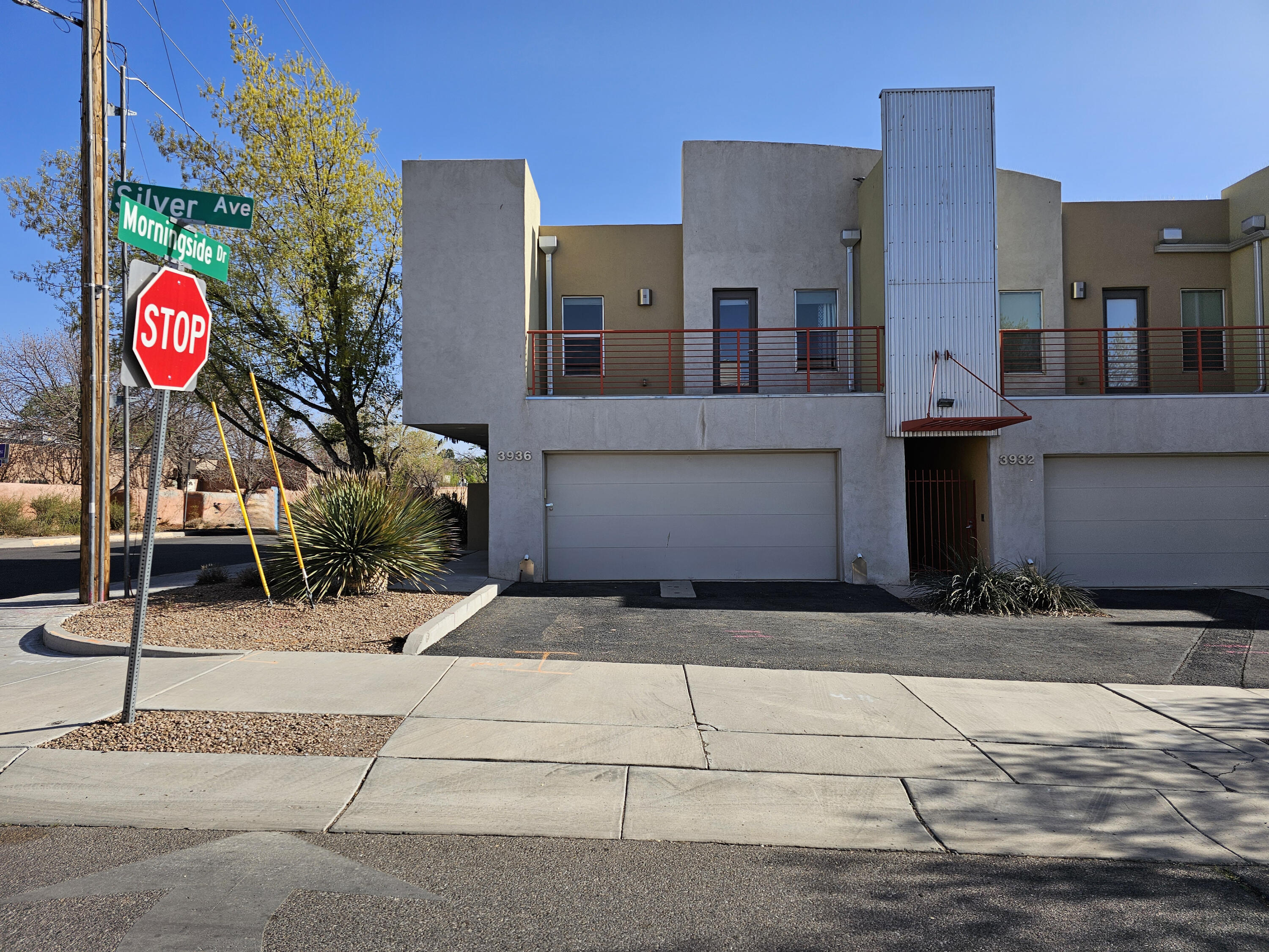 3936 SILVER Avenue SE