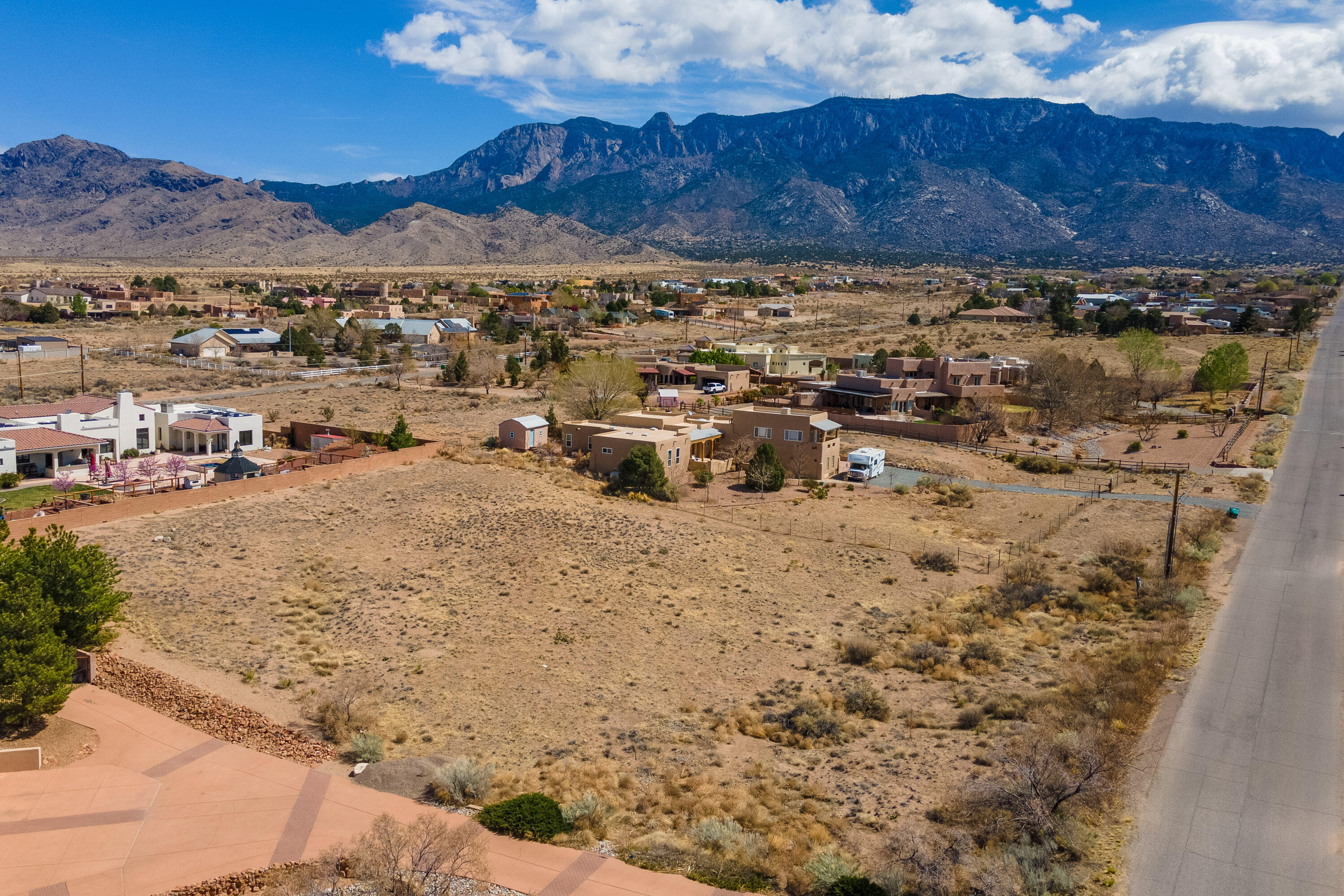 9611 MODESTO Avenue NE